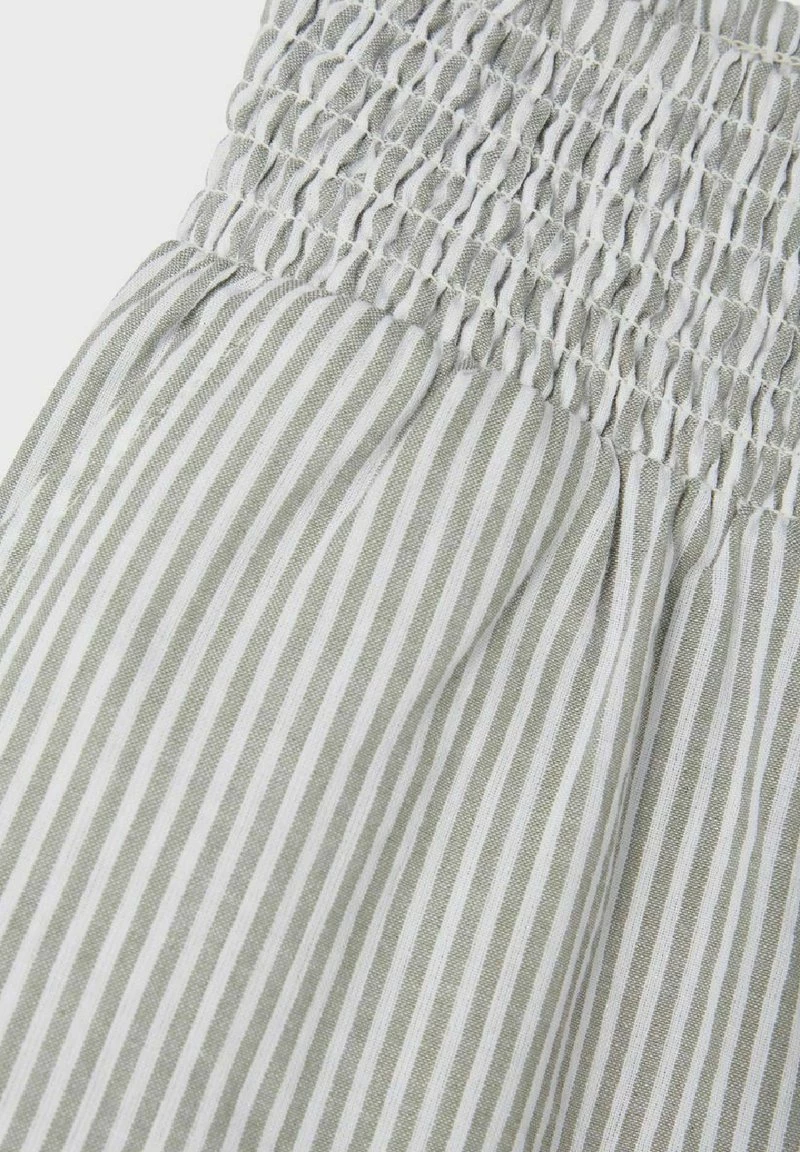 Name It HATTY - Shorts - Forest Fog | Kinder 8 Name It HATTY - Shorts - Forest Fog | Kinder – Bild 6