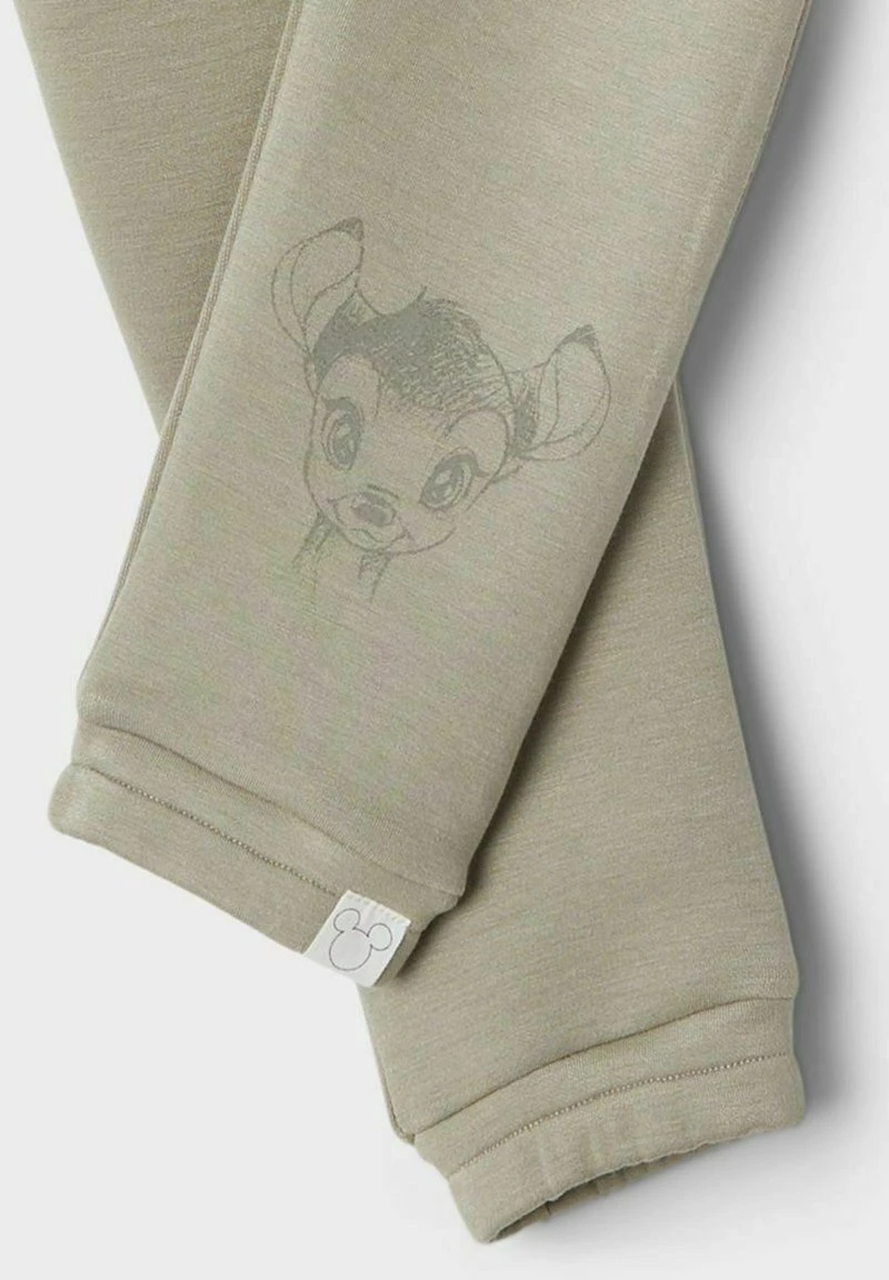Name It DISNEYS BAMBI - Jogginghose - Dried Sage | Kinder 8 Name It DISNEYS BAMBI - Jogginghose - Dried Sage | Kinder – Bild 6