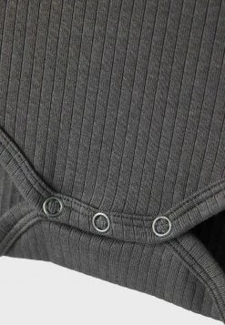 Name It Kinder STRAMPLER EXTRA SLIM FIT - Body - Iron Gate -Name it Verkäufe 312fd9df141e420081ff400548448e93