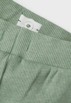 Name It Kinder TARA REGULAR FIT - Shorts - Hedge Green 10 Name It Kinder TARA REGULAR FIT - Shorts - Hedge Green -Name it Verkäufe 3799981b68b7499088b9d477d803d823