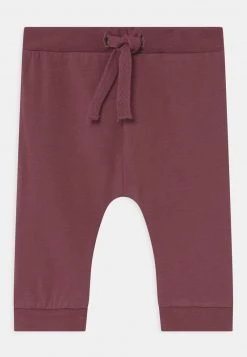 Name It Kinder NBFTACCA PANT 3 PACK - Stoffhose - Crushed Berry 8 Name It Kinder NBFTACCA PANT 3 PACK - Stoffhose - Crushed Berry -Name it Verkäufe 394711624f19426588a9bb591b5c4366