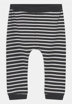 Name It NBMMARINUS SET - Stoffhose - Bright White | Kinder 8 Name It NBMMARINUS SET - Stoffhose - Bright White | Kinder -Name it Verkäufe 41f009fb42de4783a78030aaded43c66