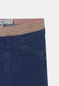 Name It Kinder NMFPOLLY - Jeans Skinny Fit - Medium Blue Denim -Name it Verkäufe 44555beac8b349e2ba6d1aebf7059aa7