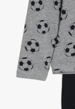 Name It NKMNIGHTSET FOOTBALL - Nachtwäsche Set - Grey Melange | Kinder -Name it Verkäufe 50fada7112884872adf65abb54167f62