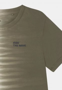 Name It NKMJANOL - T-Shirt Print - Olive Night | Kinder 7 Name It NKMJANOL - T-Shirt Print - Olive Night | Kinder -Name it Verkäufe 5ffcd1de5bb9454fa1dcba13edb0e6aa