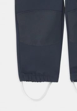 Name It NMNALFA SOFTSHELL SUIT SOLID UNISEX - Regenanzug - Dark Sapphire 9 Name It NMNALFA SOFTSHELL SUIT SOLID UNISEX - Regenanzug - Dark Sapphire -Name it Verkäufe 6ab2722d2e914ec4aad96497625b22bc