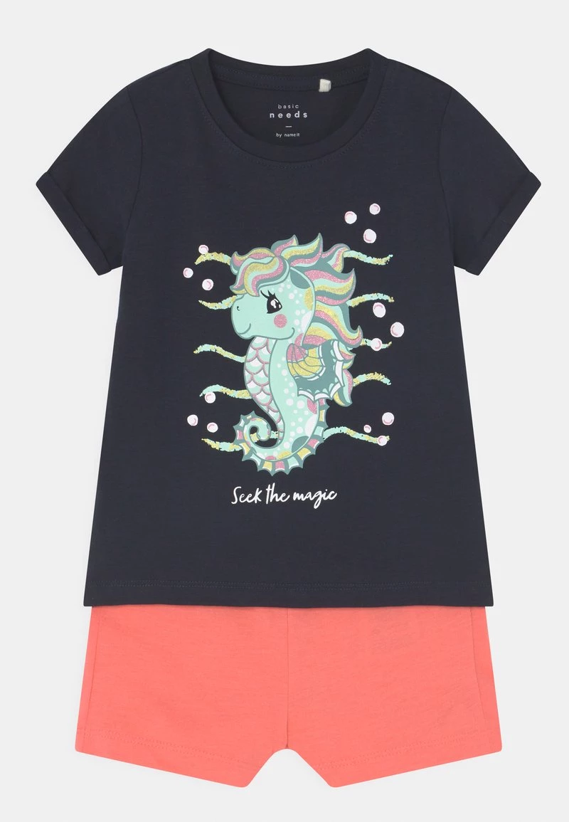 Name It Kinder NMFVIX SET - T-Shirt Print - Dark Sapphire 3 Name It Kinder NMFVIX SET - T-Shirt Print - Dark Sapphire