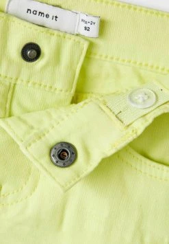 Name It Kinder SLIM FIT - Shorts - Sunny Lime -Name it Verkäufe a260fd0dd10f4a89b08c2d63706ffe42