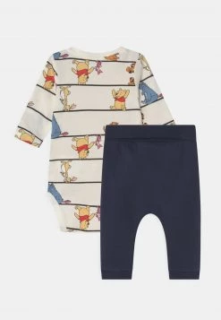Name It Kinder NBNWINNIEPOOH SET - Stoffhose - Snow White/dark Sapphire -Name it Verkäufe ae1f0032b0f04987997c741196aba2be