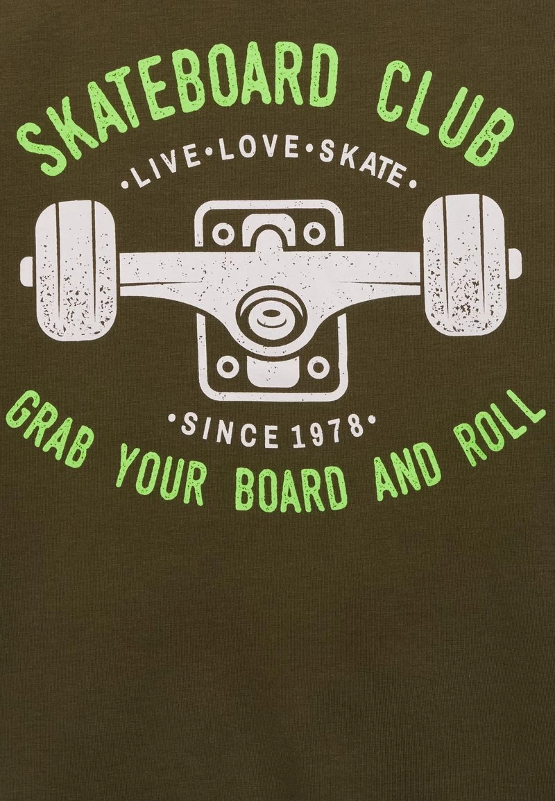 Name It Kinder ERVE PAW PATROL - T-Shirt Print - Olive Night 6 Name It Kinder ERVE PAW PATROL - T-Shirt Print - Olive Night – Bild 4