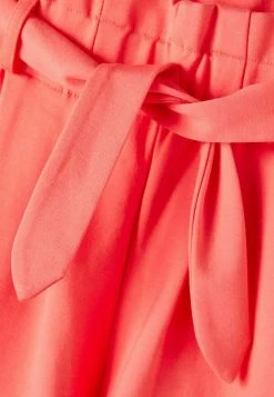 Name It Kinder IDA REGULAR FIT - Shorts - Georgia Peach -Name it Verkäufe b3caf84130724ac9bd827830aaff4707