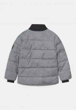 Name It Kinder NKMMIKE REFLECTIVE - Winterjacke - Frost Gray 8 Name It Kinder NKMMIKE REFLECTIVE - Winterjacke - Frost Gray -Name it Verkäufe b7f3d21a8f7c42fe84329bf315426064