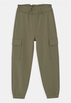 Name It Kinder NKFHINNA - Stoffhose - Deep Lichen Green