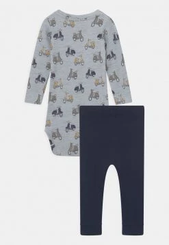 Name It Kinder NBMHEINO LONG JOHN SET - Leggings - Hosen - Harbor Mist -Name it Verkäufe e1993d1e396a4af1ac14879ea1f9a7d4