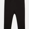 Name It Kinder NKFVIVIAN CAPRI - Leggings - Hosen - Black 1 Name It Kinder NKFVIVIAN CAPRI - Leggings - Hosen - Black -Name it Verkäufe ee2ec027e20a47958a87aff11710effa