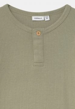 Name It Kinder NMMKABILLE - Langarmshirt - Silver Sage -Name it Verkäufe f5380c3a97624c3dbb346df7058855b0