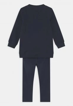 Name It Kinder NMFVERONIKA SET - Sweatshirt - Dark Sapphire -Name it Verkäufe fbdf16e06efa46ad9d7ed931c7a040ab