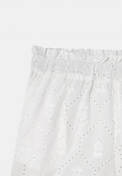 Name It Kinder NKFHUDITH - Shorts - Bright White -Name it Verkäufe fd674e5989814cf091cfc13477e57686